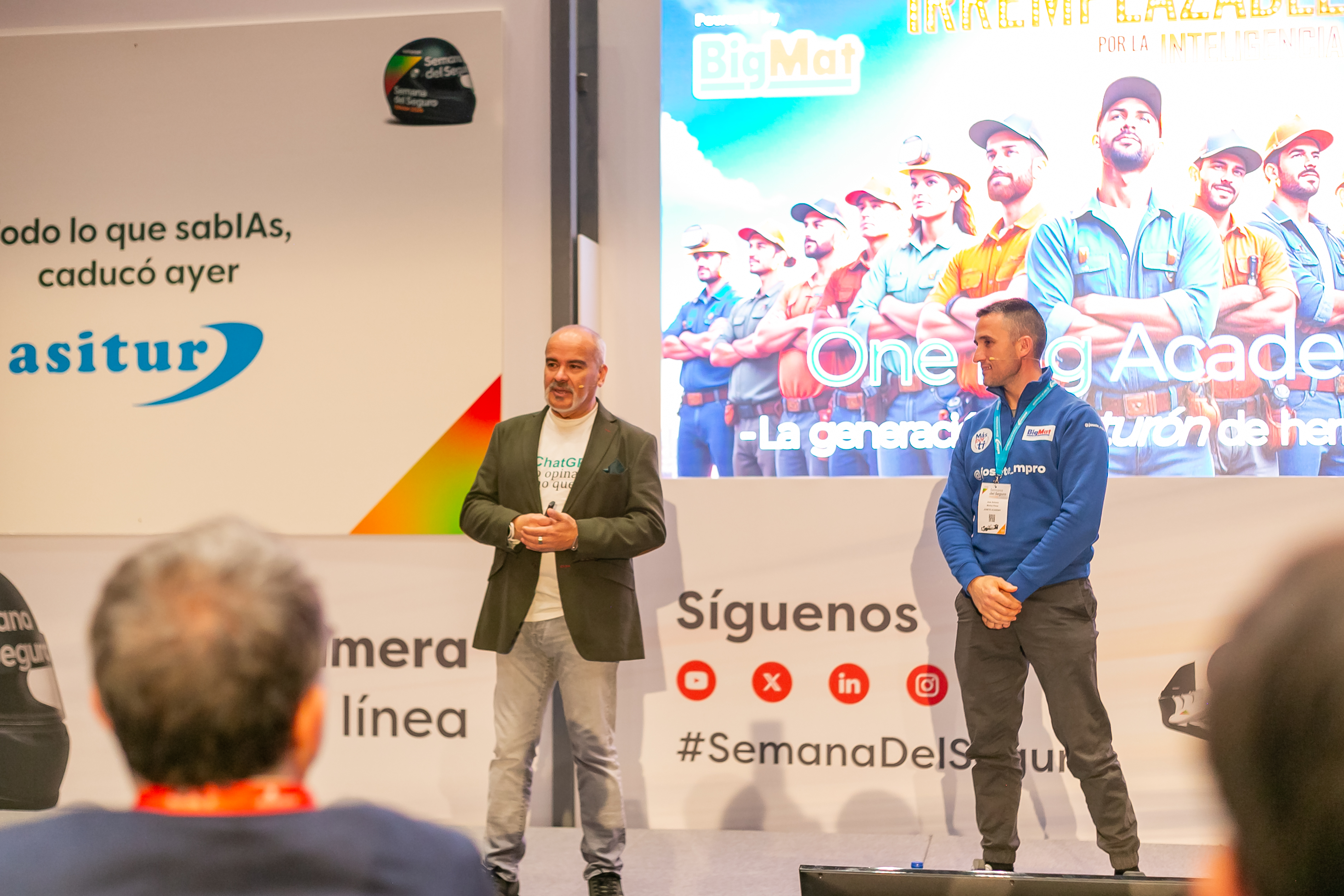 Asitur analiza el salto de la inteligencia artificial al mundo físico en la Semana del Seguro